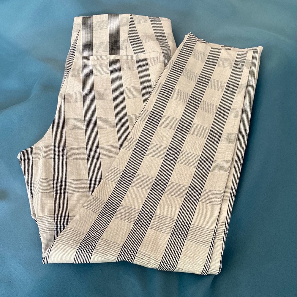 Plaid Stretch Straight Leg Casual Pants Tan & Black New Day Size 10